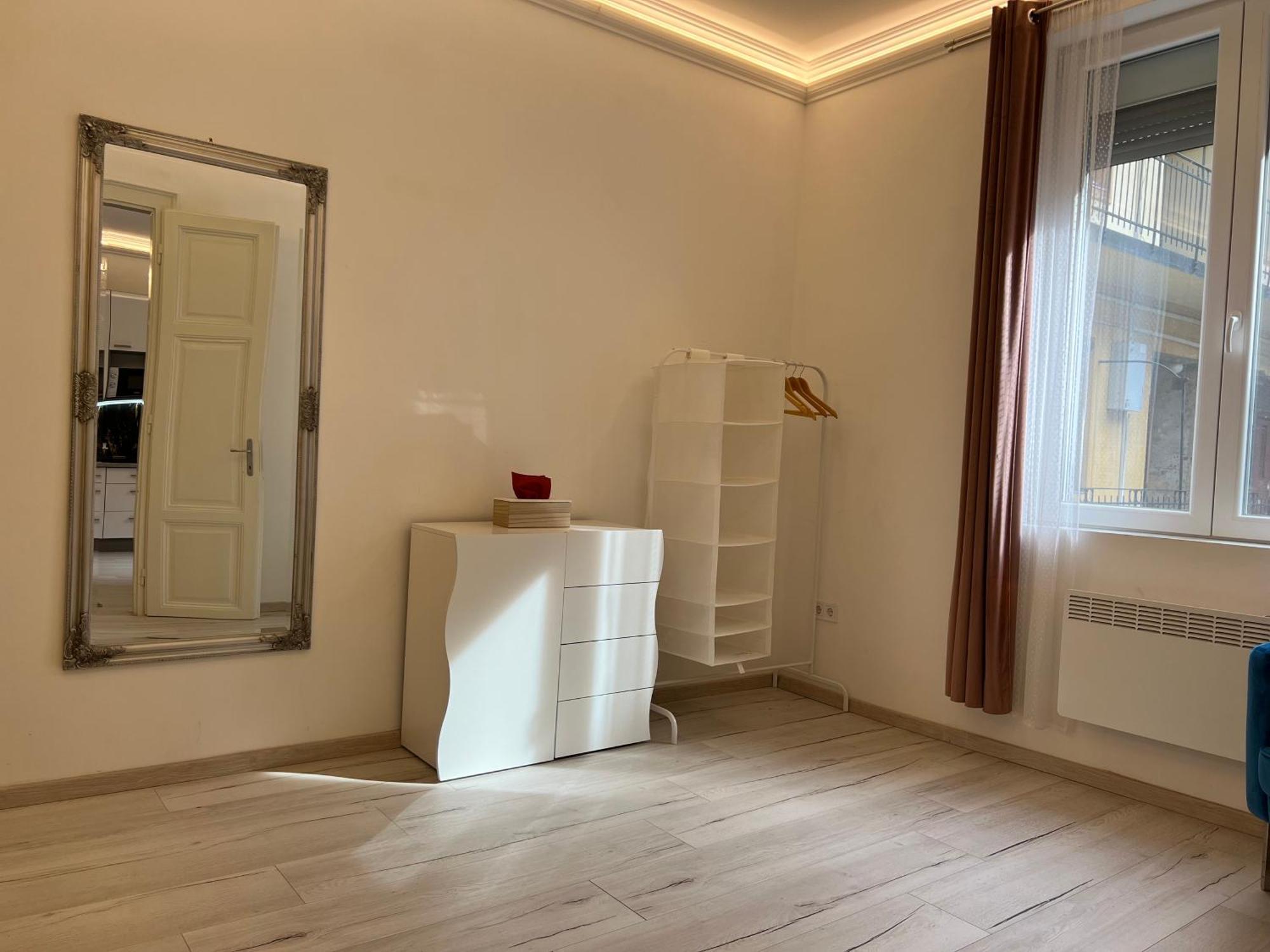 N24 Apartments By Small Home Budapest Eksteriør billede