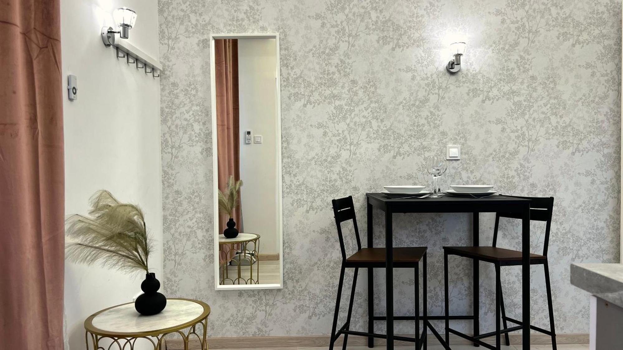 N24 Apartments By Small Home Budapest Eksteriør billede